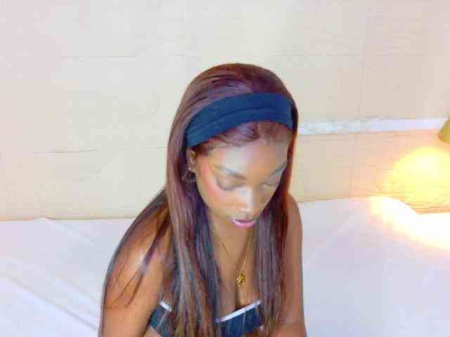 shamira-moore webcam