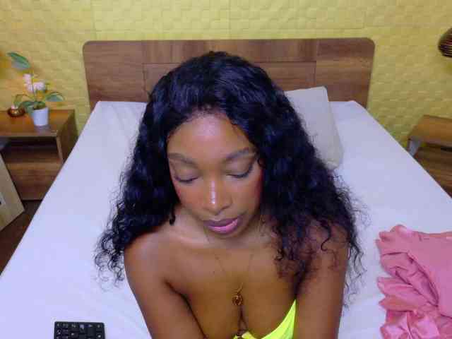 shamira-moore webcam