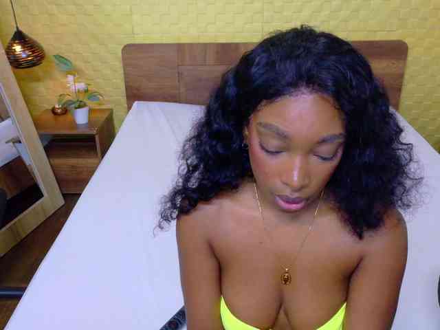 shamira-moore webcam
