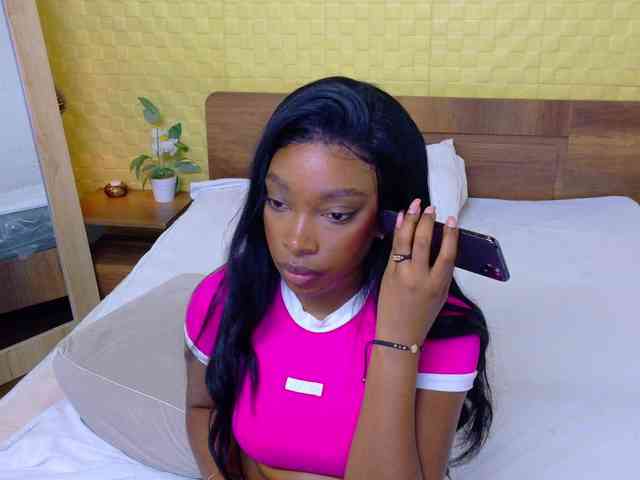 shamira-moore webcam