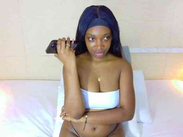 shamira-moore webcam