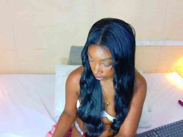 shamira-moore webcam