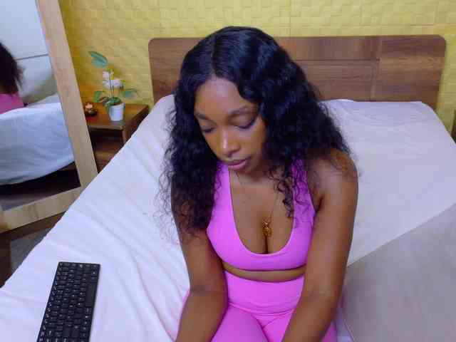 shamira-moore webcam