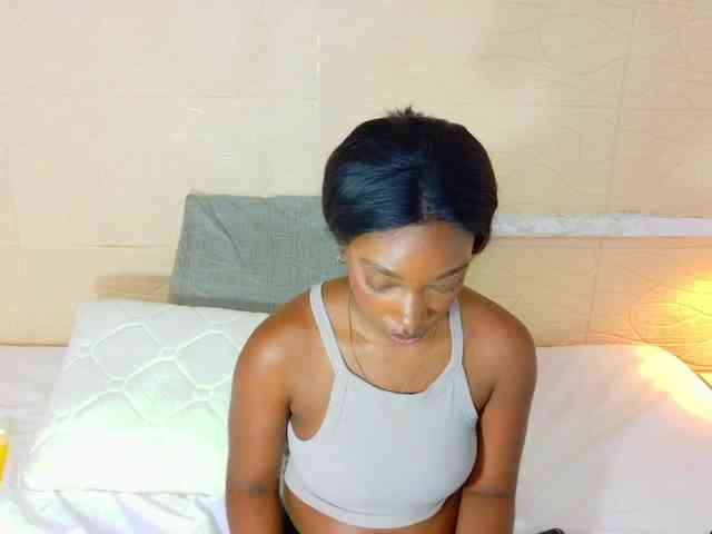 shamira-moore webcam