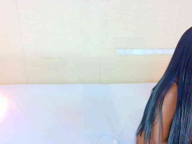 shamira-moore webcam