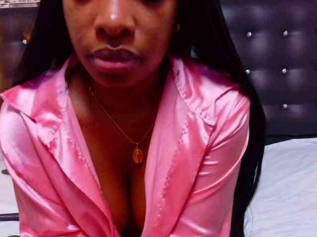 shamira-moore webcam