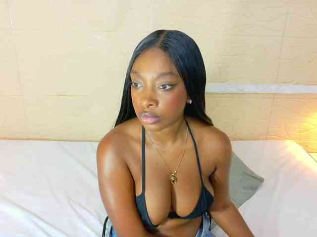 shamira-moore webcam