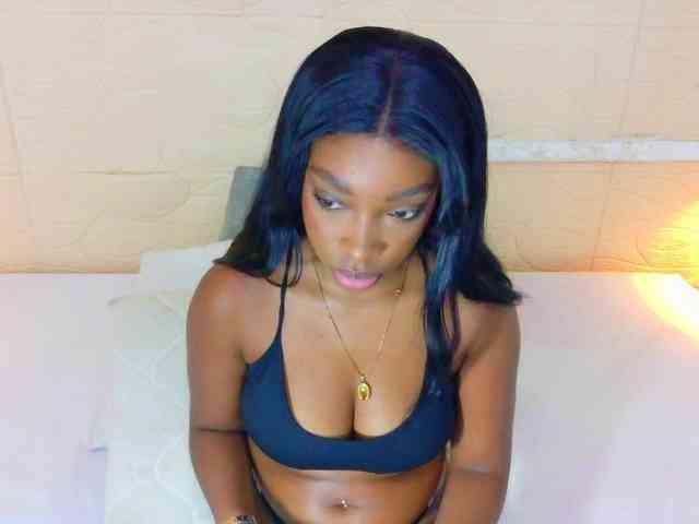 shamira-moore webcam