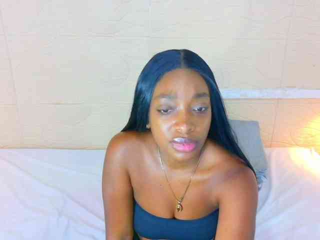 shamira-moore webcam