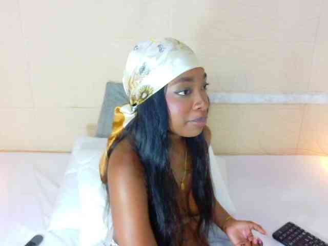 shamira-moore webcam