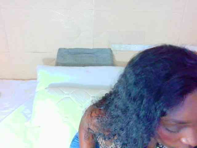 shamira-moore webcam