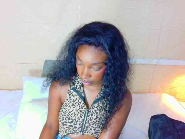 shamira-moore webcam