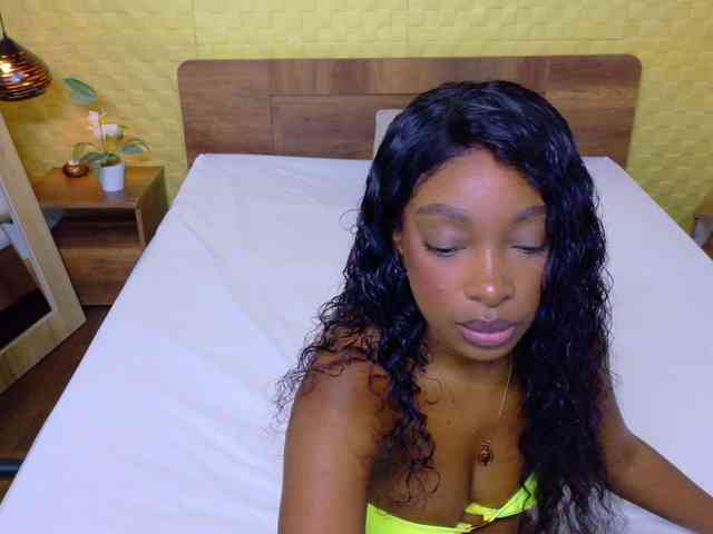 shamira-moore webcam