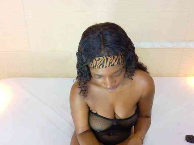 shamira-moore webcam