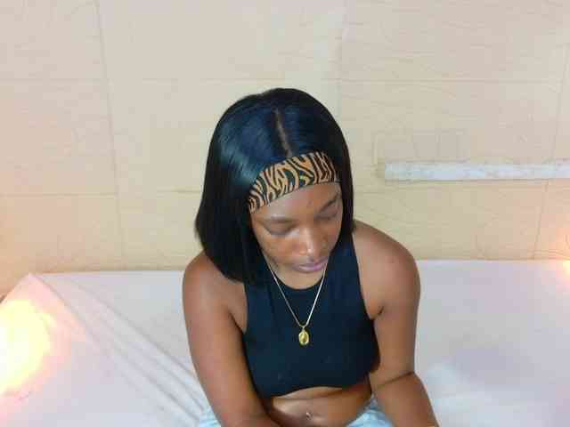 shamira-moore webcam