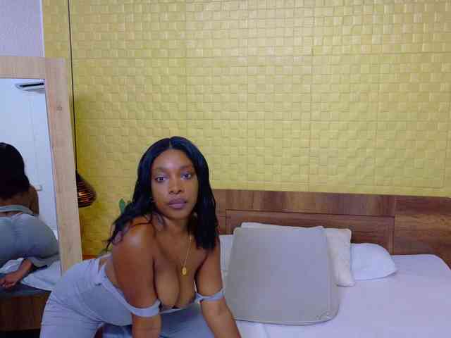 shamira-moore webcam
