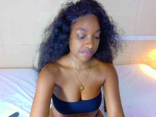 shamira-moore webcam