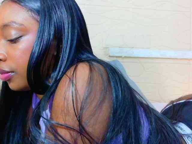 shamira-moore webcam