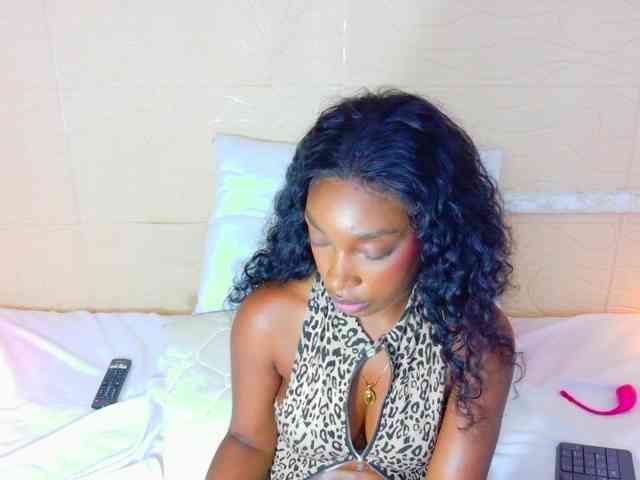 shamira-moore webcam