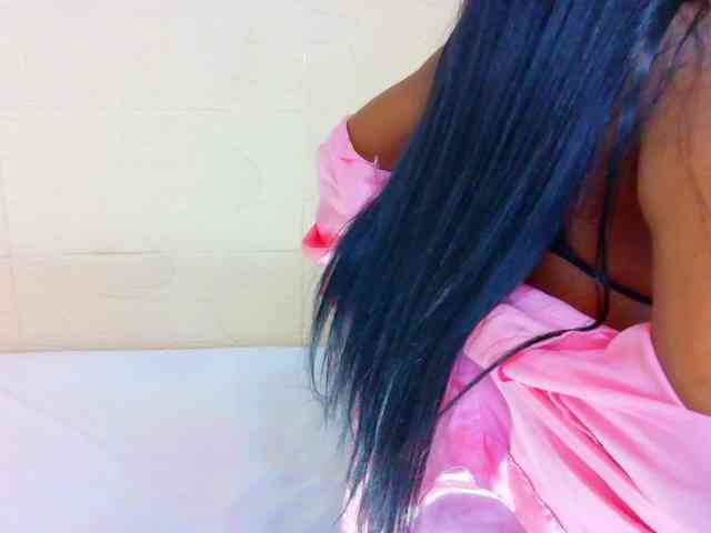 shamira-moore webcam