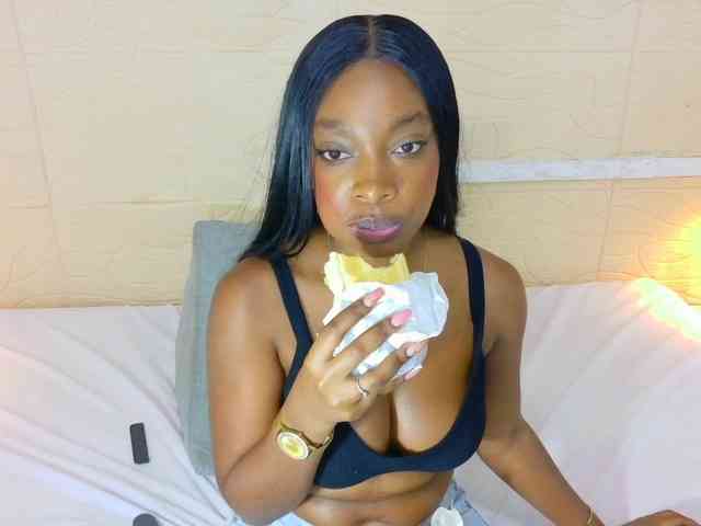 shamira-moore webcam