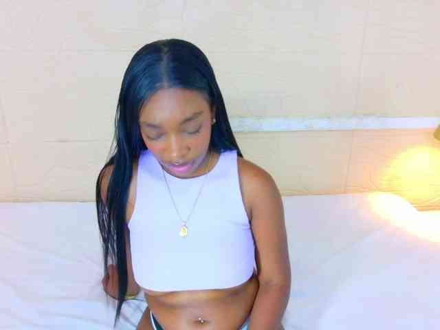 shamira-moore webcam