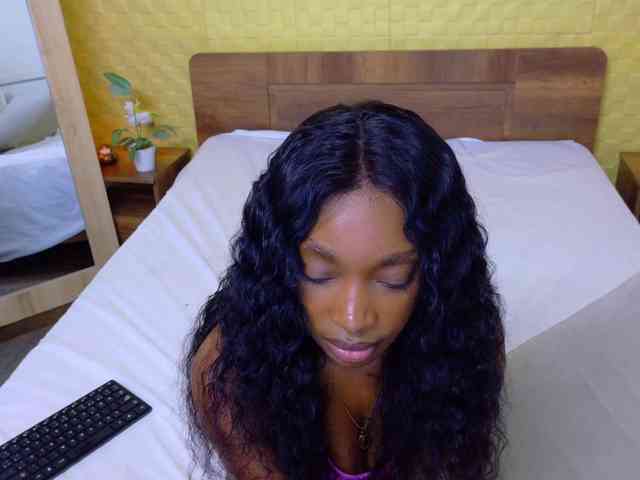 shamira-moore webcam