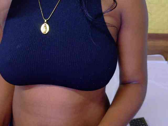 shamira-moore webcam