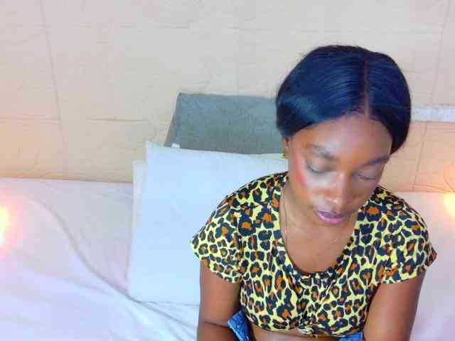 shamira-moore webcam