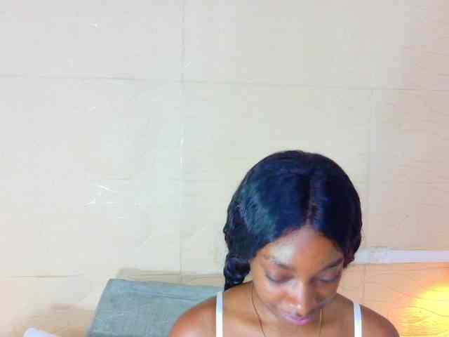 shamira-moore webcam