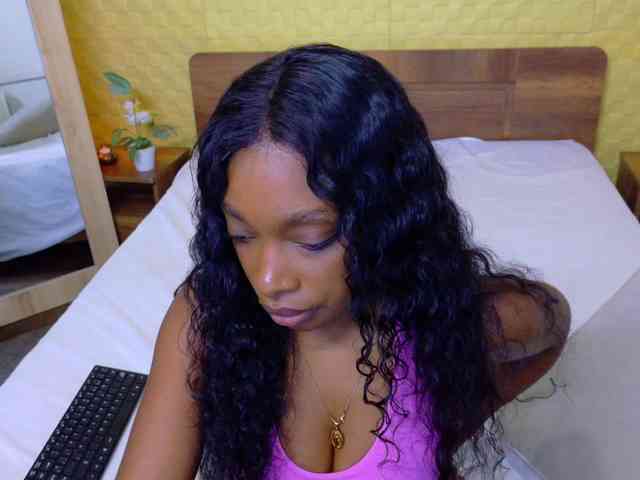 shamira-moore webcam