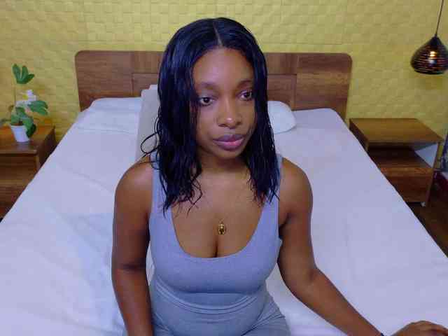shamira-moore webcam
