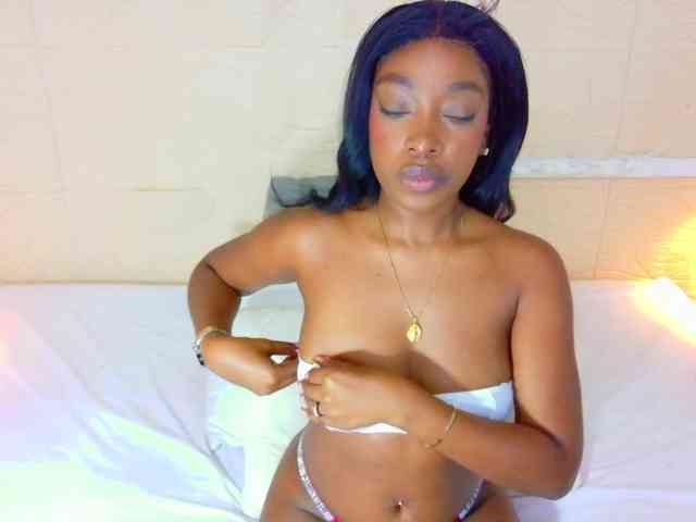 shamira-moore webcam