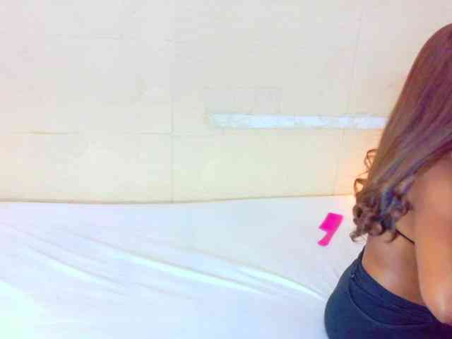 shamira-moore webcam