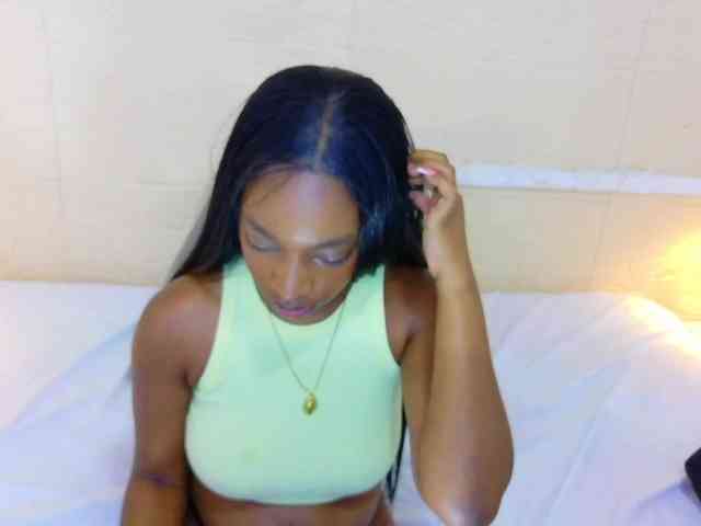 shamira-moore webcam
