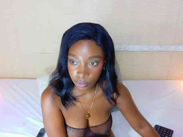 shamira-moore webcam