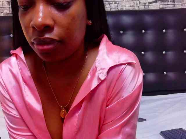 shamira-moore webcam
