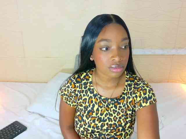shamira-moore webcam