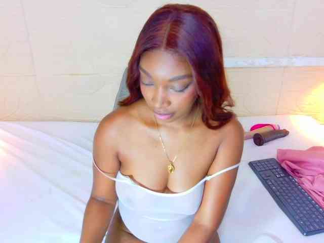 shamira-moore webcam