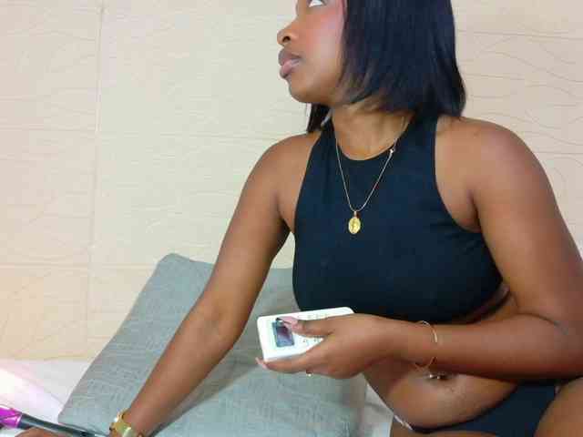 shamira-moore webcam