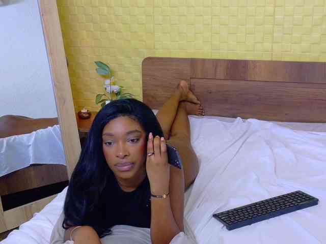 shamira-moore webcam