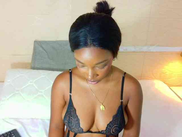 shamira-moore webcam