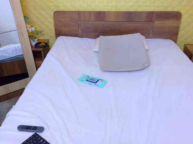 shamira-moore webcam