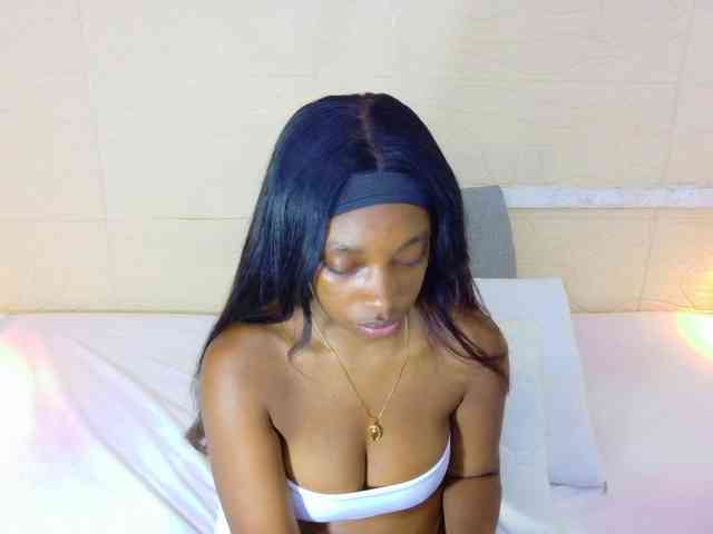 shamira-moore webcam