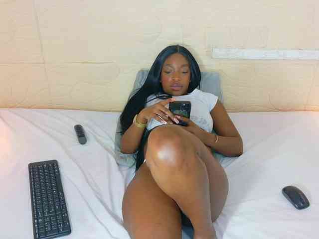 shamira-moore webcam