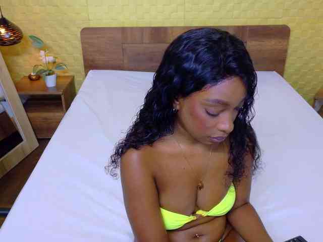 shamira-moore webcam