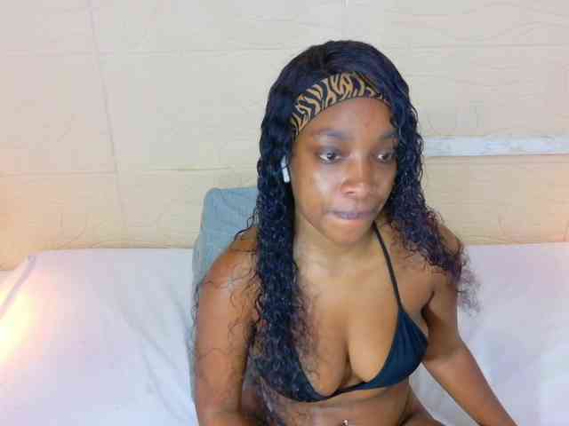 shamira-moore webcam