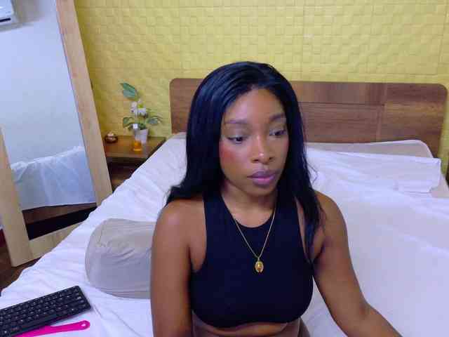 shamira-moore webcam