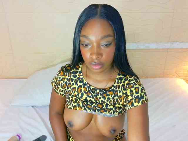 shamira-moore webcam