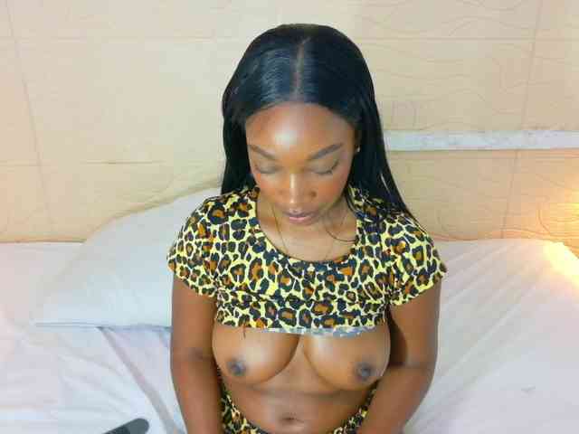 shamira-moore webcam